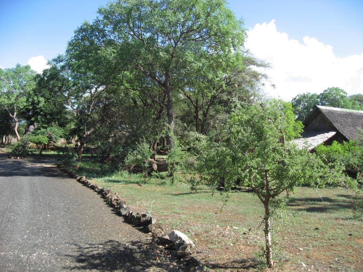 Severin Safari Camp Tsavo West National Park Экстерьер фото