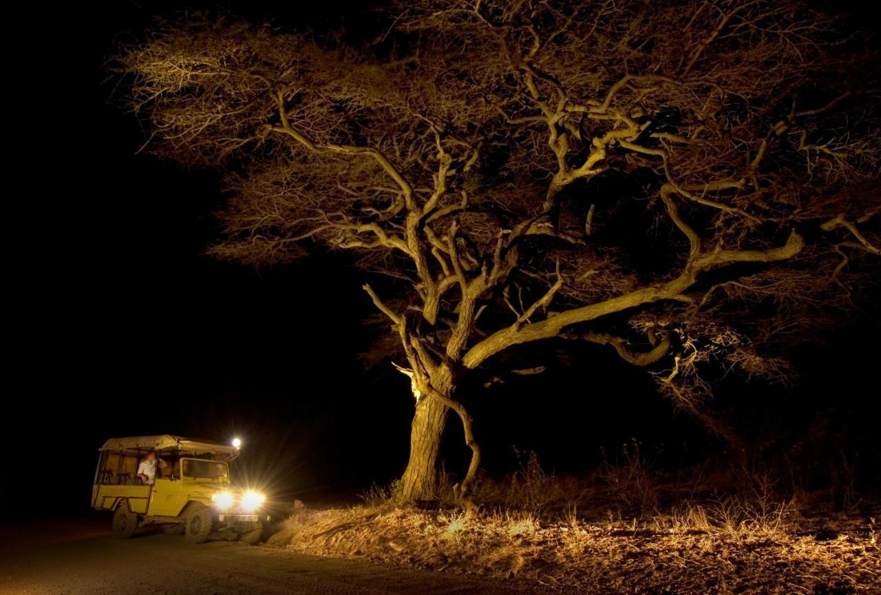 Severin Safari Camp Tsavo West National Park Экстерьер фото